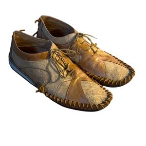 Red Tape Moccasin Shoes Mens Size 10 1/2 
Tan Toned Genuine Leather Rubber Sole